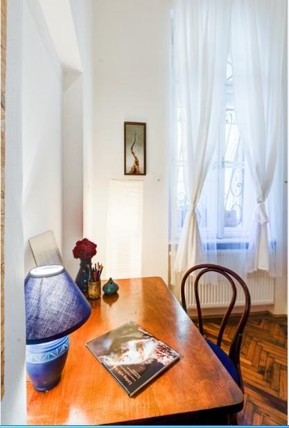 Rustic Elegance Apartment Budapest Luaran gambar
